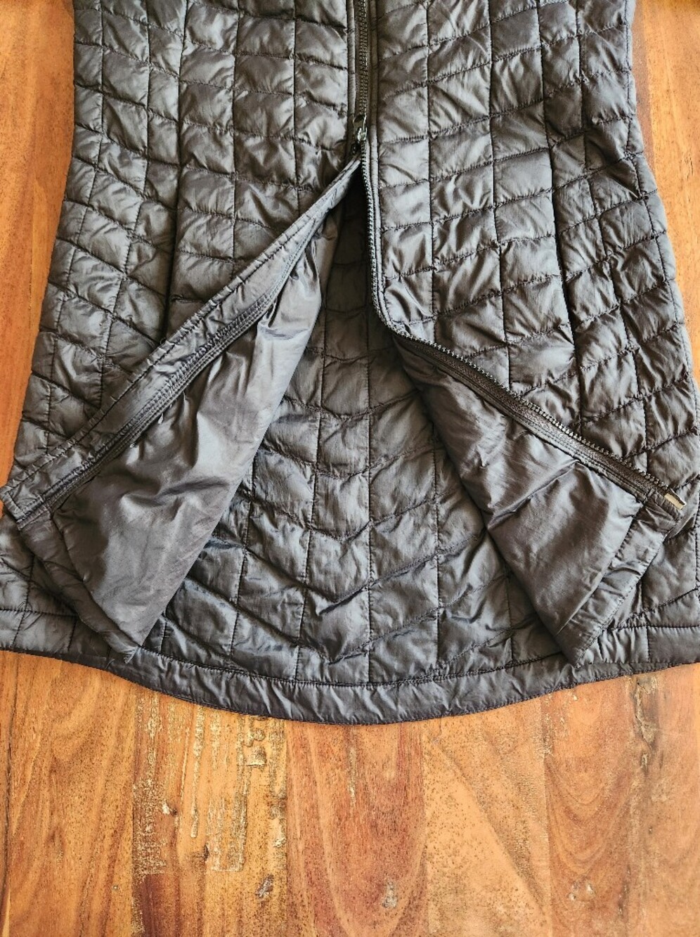 The North Face Women's Eco Thermoball Parka - Black S - Picture 10 of 14